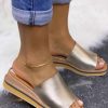 Sandalias en cuero. - Image 2