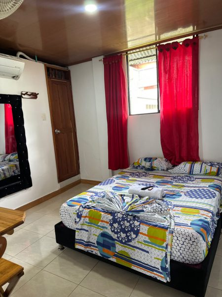 Habitación confortable en Hotel Amazonas - Con Aire Acondicionado, Wi-Fi y TV